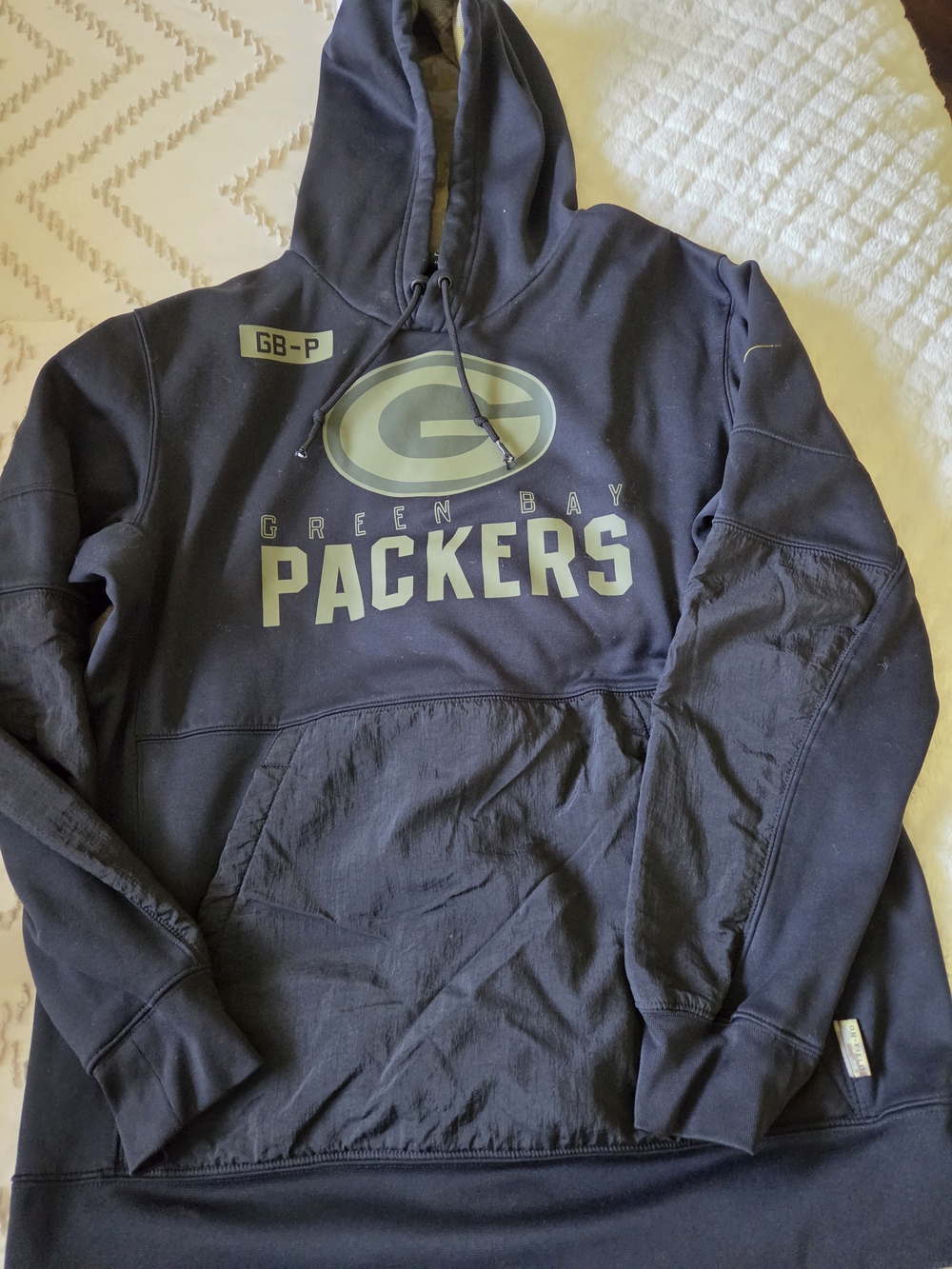 Green Bay Packers Men's Navy Logo Pullover Hoodie
